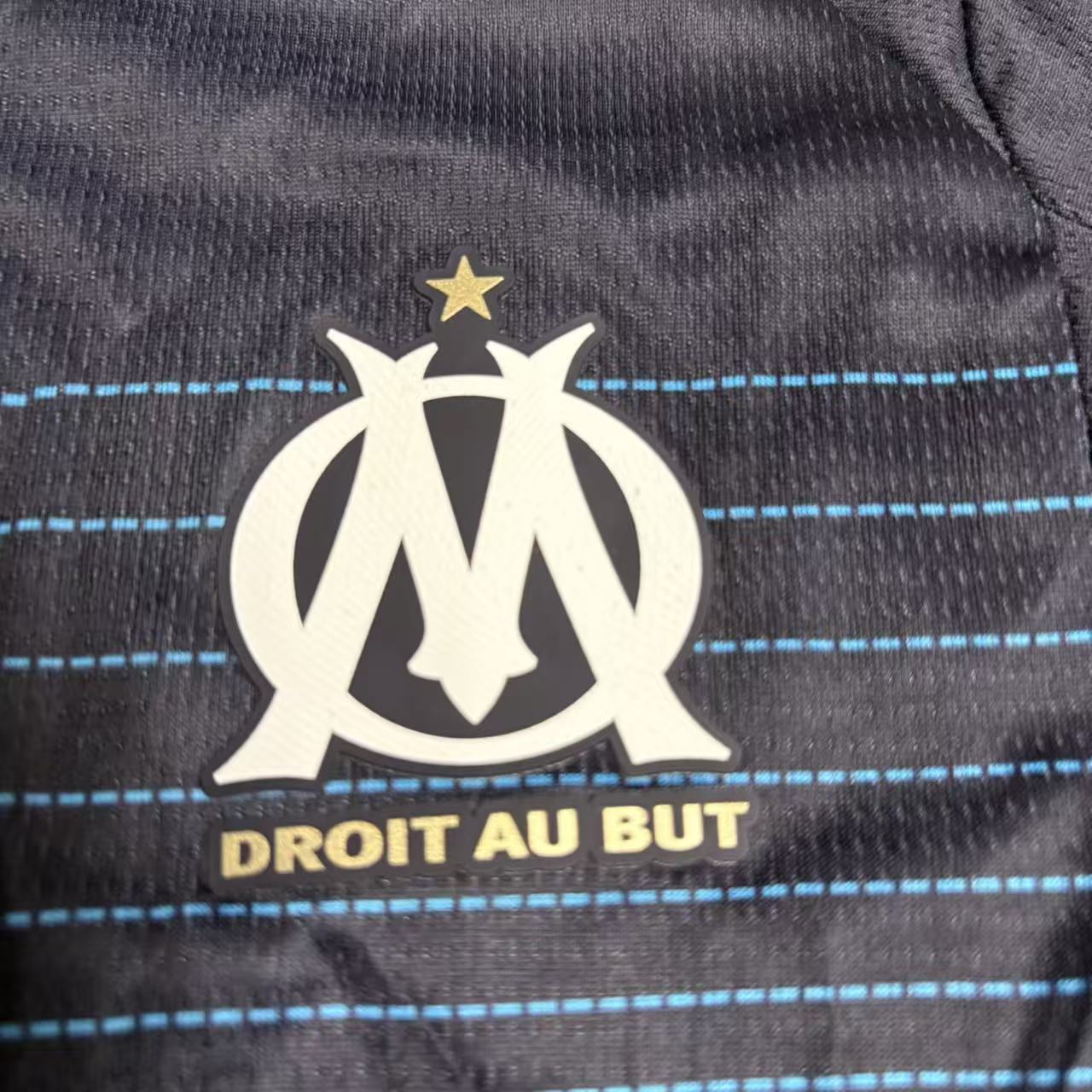Kit Infantil Olympique De Marseille Away 25/26 . - Azul Escuro