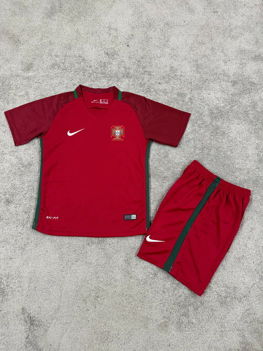 Kit Infantil Portugal Home Retrô 15/16 - Vermelho