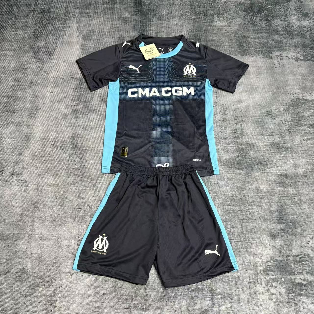 Kit Infantil Olympique De Marseille Away 25/26 . - Azul Escuro